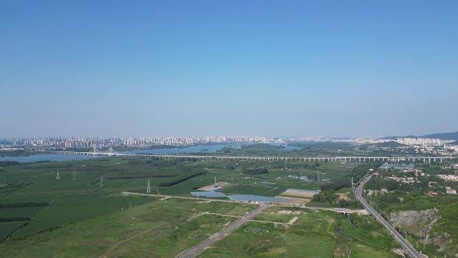 湖北襄阳城市全景航拍