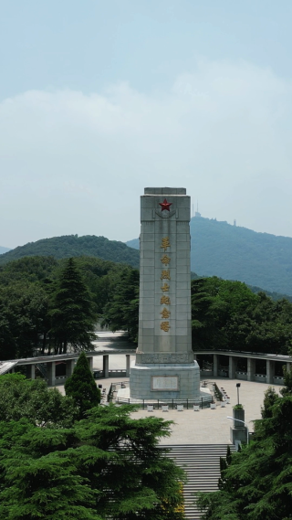 湖北襄阳烈士纪念碑竖屏航拍