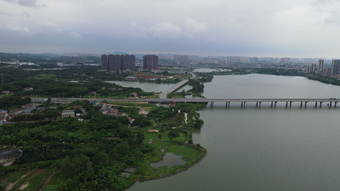 湖南岳阳沿江大道交通