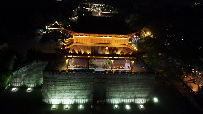 湖南岳阳瞻岳门夜景航拍