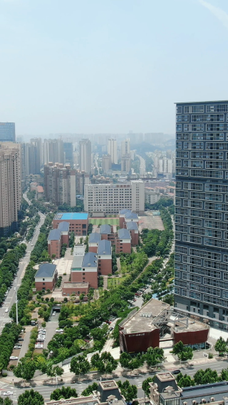 湖南师范大学附属滨江学校