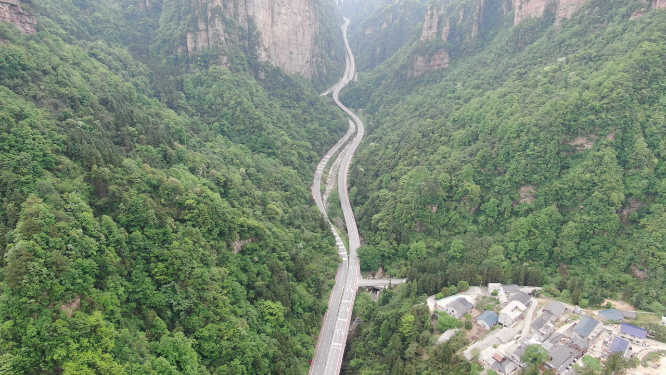 湖南张家界武陵源最美公路航拍