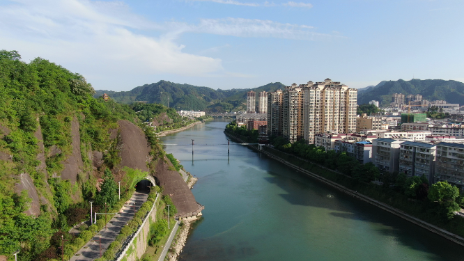 湖南新晃城市风光竖屏航拍