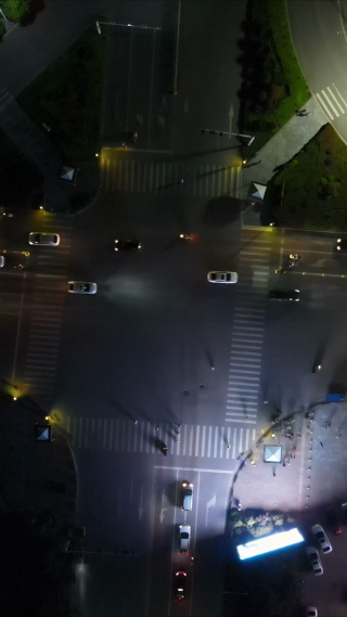 湖南株洲城市夜景交通竖屏航拍 