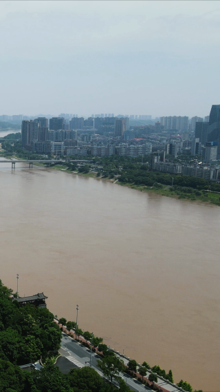 湖南株洲湘江洪水竖屏航拍