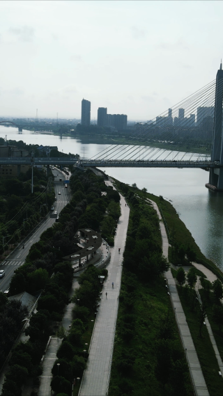 湖南益阳城市风光竖屏航拍