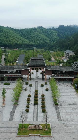 湖南通道万佛山4A景区游客中心 