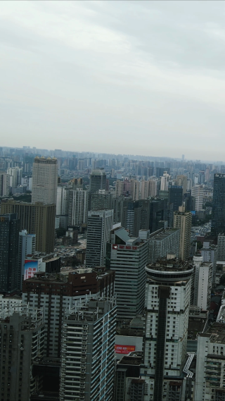 湖南长沙城市风光五一商圈竖屏航拍