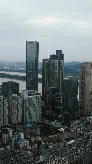 湖南长沙城市风光五一商圈竖屏航拍