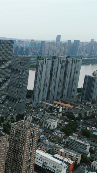 湖南长沙城市风光五一商圈竖屏航拍