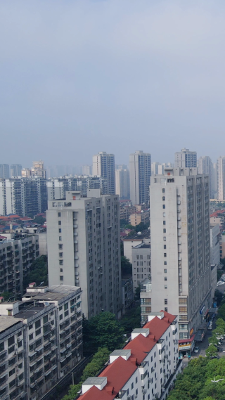湖南长沙城市高楼建筑竖屏航拍