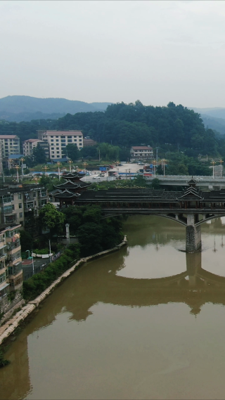 湖南靖州江东风雨桥竖屏航拍