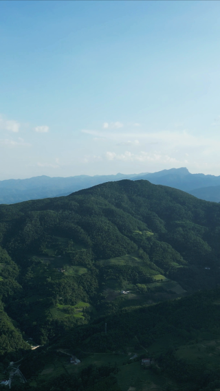 祖国壮丽雄伟山川竖屏航拍