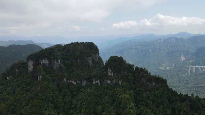 祖国大好河山湖北神农架5A天燕景区