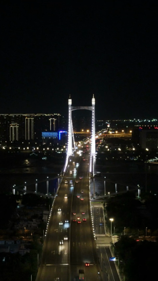 福建福州城市夜景移动延时竖屏航拍