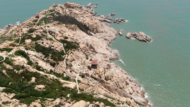 航拍大海岛屿蓝色海洋 