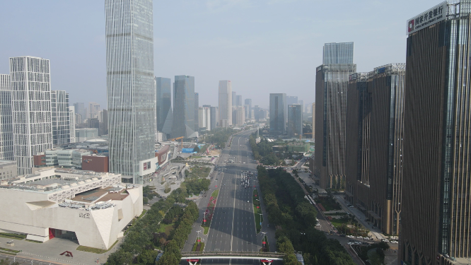 航拍山东济南经十路交通