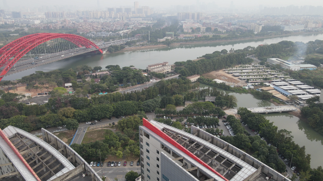 航拍广东东莞人民医院