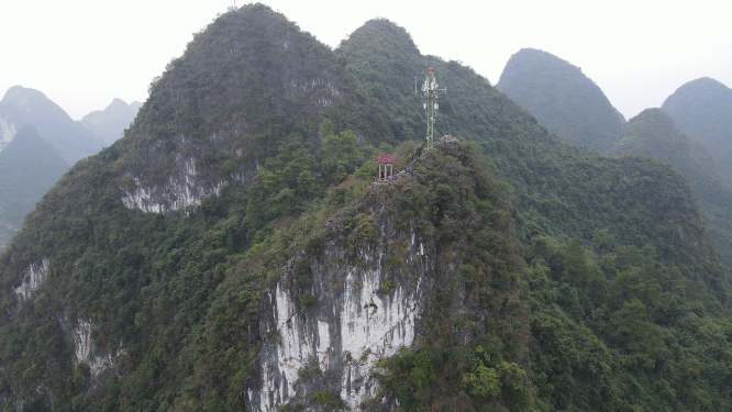 航拍广西桂林哈斯特山川地貌风景奇山