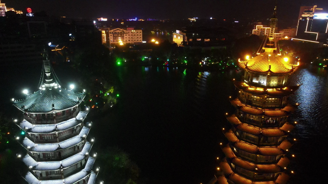 航拍广西桂林日月双塔夜景 