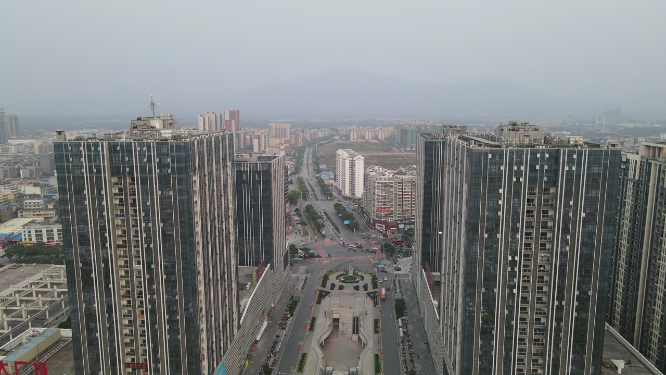 航拍广西桂林火车站商业圈