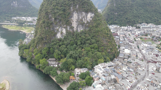 航拍广西桂林阳朔县城