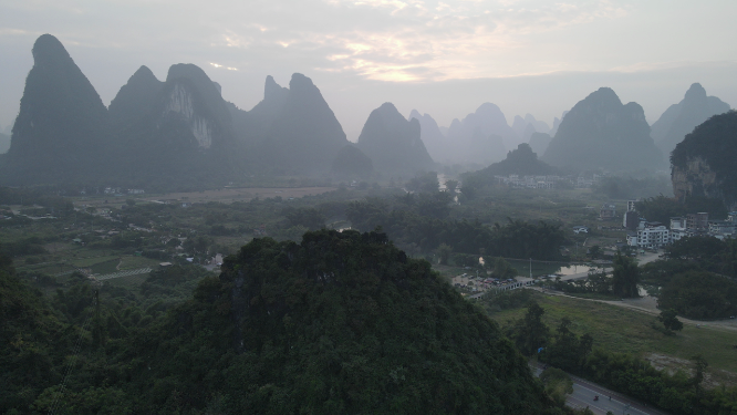 航拍广西桂林阳朔山水风光