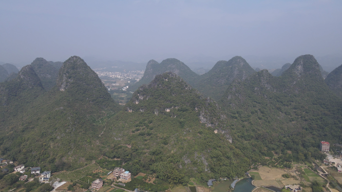 航拍广西桂林阳朔山水风光