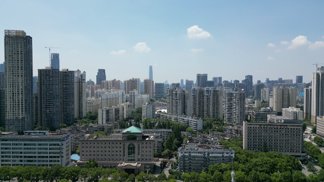 航拍武汉城市建筑密集高楼建筑