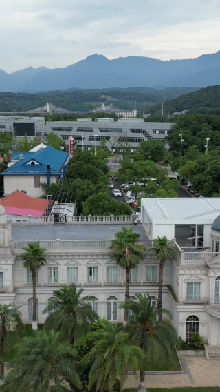 航拍江西九江八里湖婚礼公园4A景区