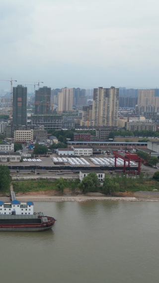 航拍江西九江城市建设