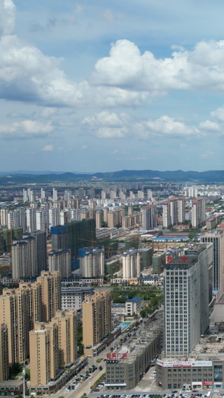 航拍江西吉安城市建设 