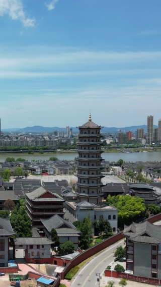 航拍江西抚州文昌里正觉古寺