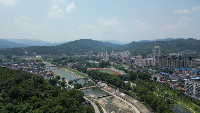 航拍湖北南漳县城市建设