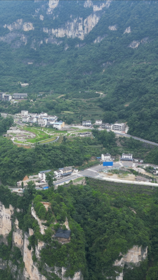 航拍湖北宜昌三峡西陵画廊风景区