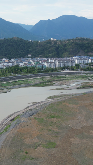 航拍湖北宜昌兴山县风光