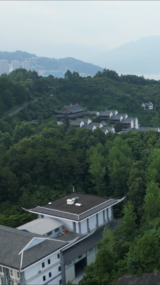 航拍湖北宜昌秭归县屈原故里5A景区