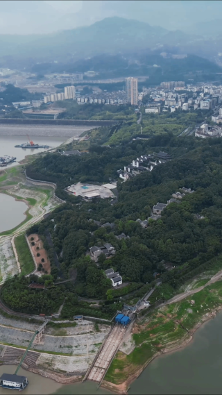 航拍湖北宜昌秭归县屈原故里景区