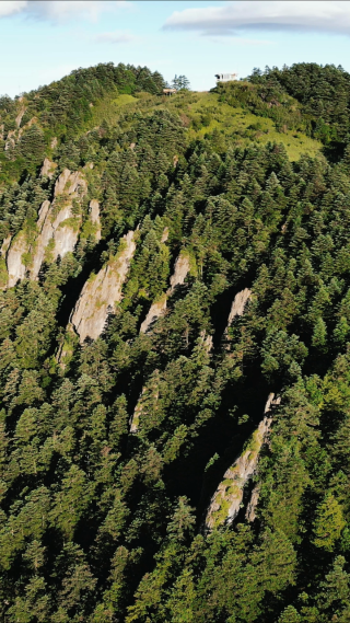 航拍湖北神农架景区高山森林自然风光