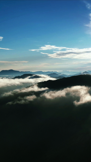 航拍湖北神农架神农顶景区日落晚霞