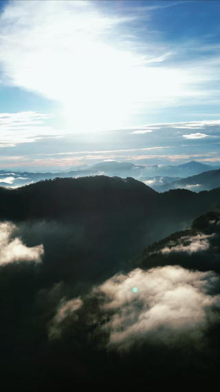 航拍湖北神农架神农顶景区日落晚霞