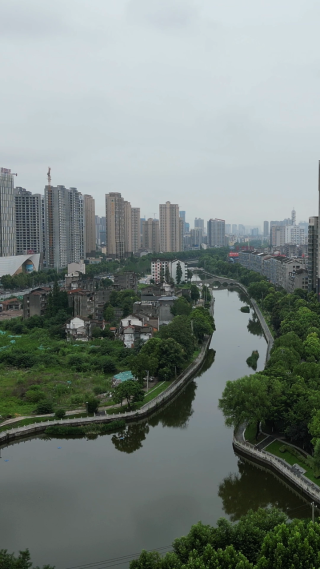 航拍湖北荆州九龙渊公园