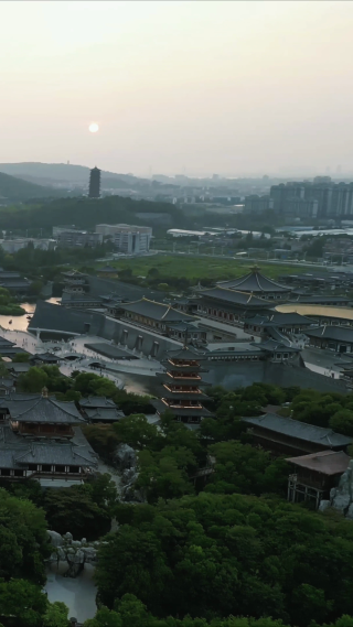 航拍湖北襄阳中国唐城影视基地4A景区