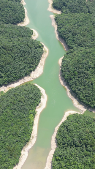 航拍湖北襄阳南漳县三道河风景区