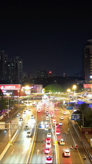 航拍湖北襄阳城市交通夜景