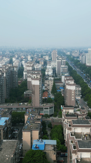 航拍湖北襄阳城市地标建筑高楼