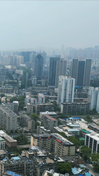 航拍湖北襄阳城市地标建筑高楼