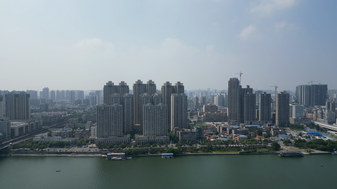 航拍湖北襄阳城市建设