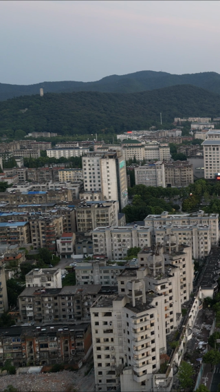 航拍湖北襄阳城市风光 