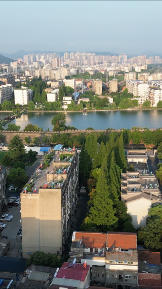 航拍湖北襄阳城市风光 